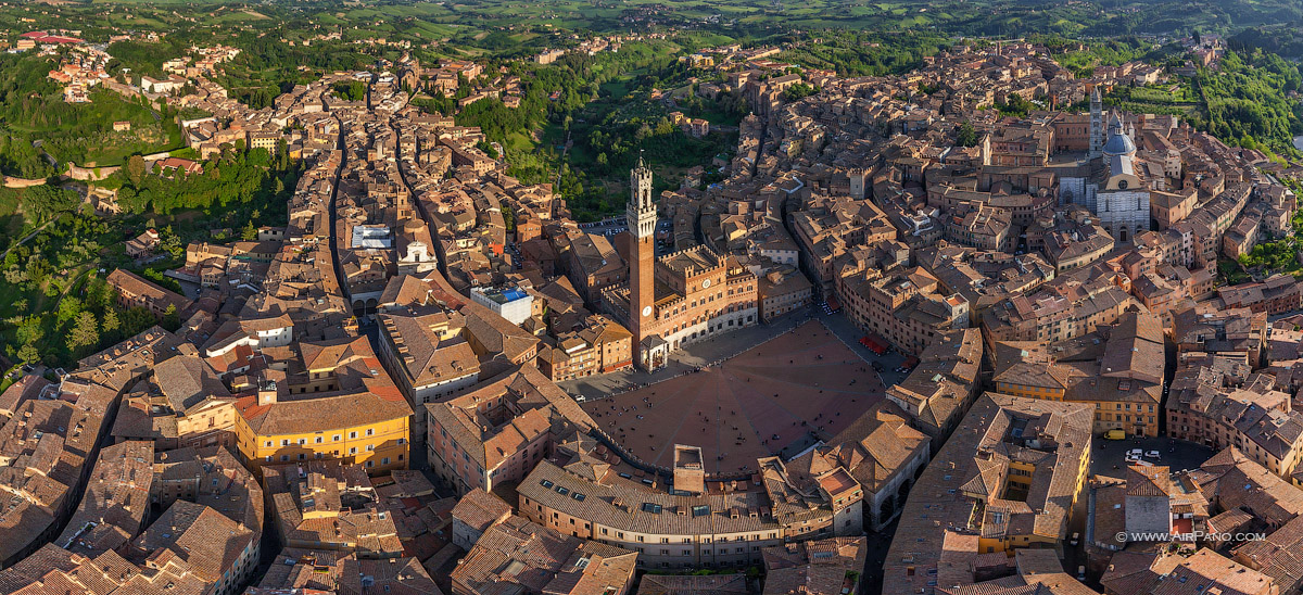 Aerial view of the city of Siena, Italy